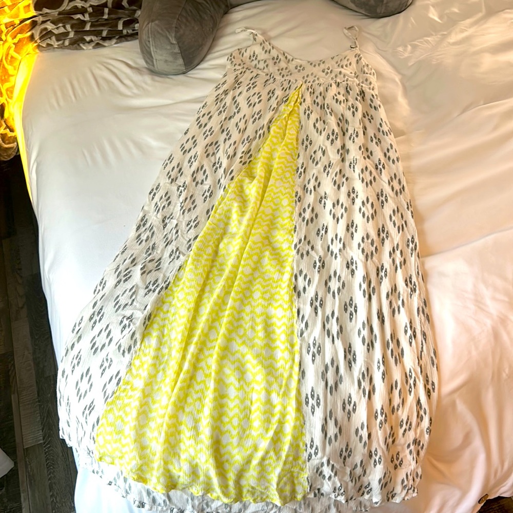 O’Neill Gauzy Flowy Midi Dress - Picture 2 of 5